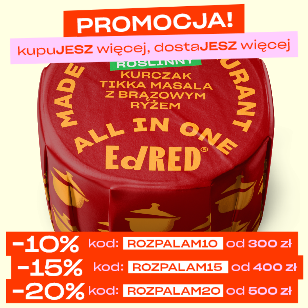 Roślinny kurczak tikka masala z brązowym ryżem